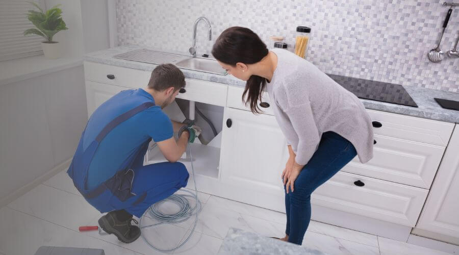 Local water heater installation in Pilot Knob, MO